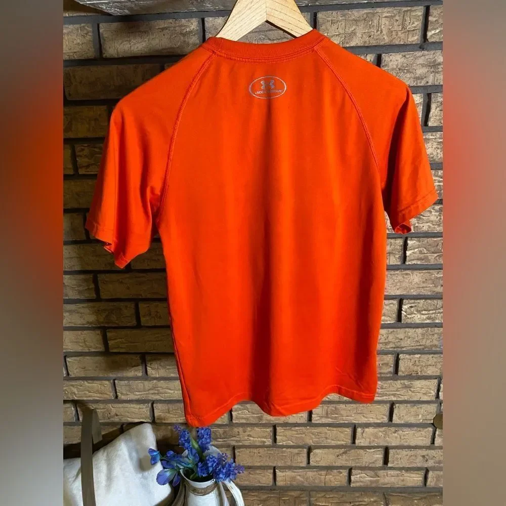 Osu under armour shirt‎